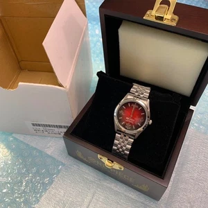 montre-bracelet ONE PIECE modèle Ace mouvement SEIKO limitée 9999 Made In Japan comme neuve - Photo 1/5