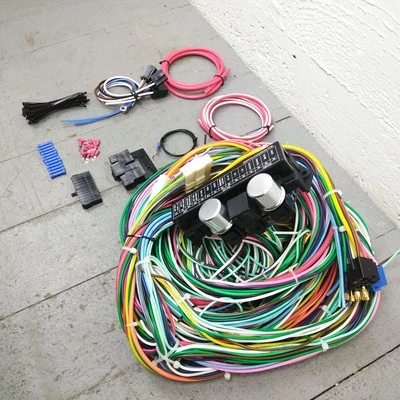 Kit de actualización de arnés de cables Chevy 1937-1948 se adapta a fusible de terminal de circuito indoloro Foto 1 de 4