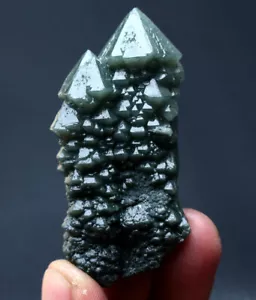 53,5 g Nuovo Esemplare Punto Cristallo QUARZO Scheletrico Elestiale Verde Raro NATURALE - Foto 1 di 12
