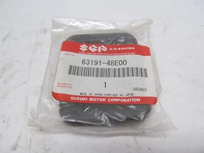 Suzuki GZ250 GZ 250 2010 tapa de guardabarros de goma nueva como nueva OEM 63191-48E00 Foto 1 de 2