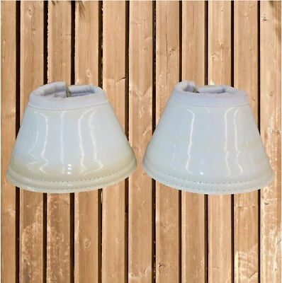 Euroriding Hufglocken Neopren Lack, Sprungglocken Neopren, weiß, Farbfehler 3 - Bild 1 von 2