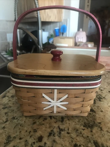 Longaberger 2009 Holiday Helper Basket Combo Lid Liner Protector Cover