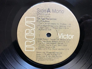 RECORD ONLY NO COVER Elvis Presley THE SUN COLLECTION 1975 RCA CANADA VG+ - Picture 1 of 5