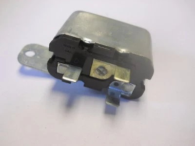 Relé de control de velocidad Ford Torino 1975 1976 nuevo en stock Foto 1 de 3