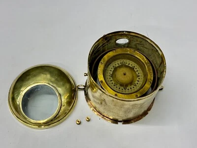 Brújula de barco BERGEN NAUTIK de metal de latón vintage - Hecha en Noruega Foto 1 de 4