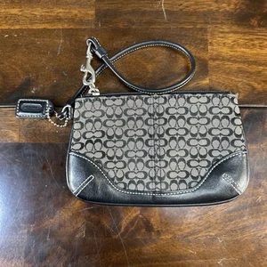 Coach Vintage Y2K Kalbsleder Monogramm schwarz Signatur C Logo Reißverschluss Tasche klein 6x4 - Bild 1 von 10