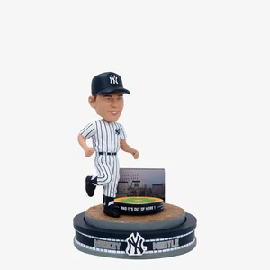 Mickey Mantle New York Yankees Home Run Spinner Mini Wackelkopf Szene - Bild 1 von 1