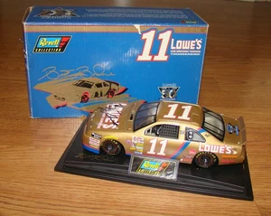 Nascar 1996 Brett Bodine #11 Lowes Ford Thunderbird 50th Gold Revell 1:24 Signed - Picture 1 of 14
