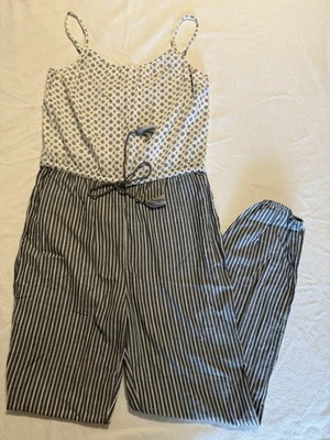 J CREW Tasseled Jumpsuit Size XS Gray Floral Geometric Stripe Gray White  NEW - Image 1 of 4
