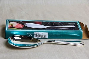 Towle Silversmiths Silverplated Beaded Design Salad Spoon 10.5 in in Length - Picture 1 of 3