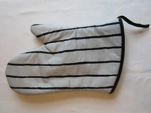 NEW PROBUS OVEN MITT. - Picture 1 of 1