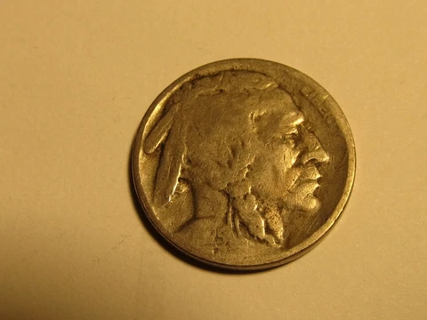 1923 S Buffalo Nickel in G Good Condition Cover