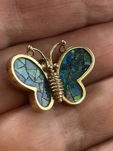 BEAUTIFUL LADIES 14K YELLOW GOLD MOSAIC OPAL Butterfly PENDANT - Picture 1 of 12