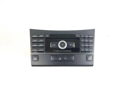 Mercedes-Benz E C207 W207 Radio / CD Player A2129068700 RZV66873 - Image 1 of 4
