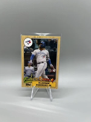 2020 Topps Throwback Thursday #TBT Online Exclusive /2600 Vladimir Guerrero Jr - Image 1 of 2