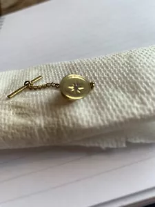MENS GOLD TONE OVAL WITH CENTER STAR & DIAMOND CHIP TIE TAC /TACK with Bar Chain - Picture 1 of 3