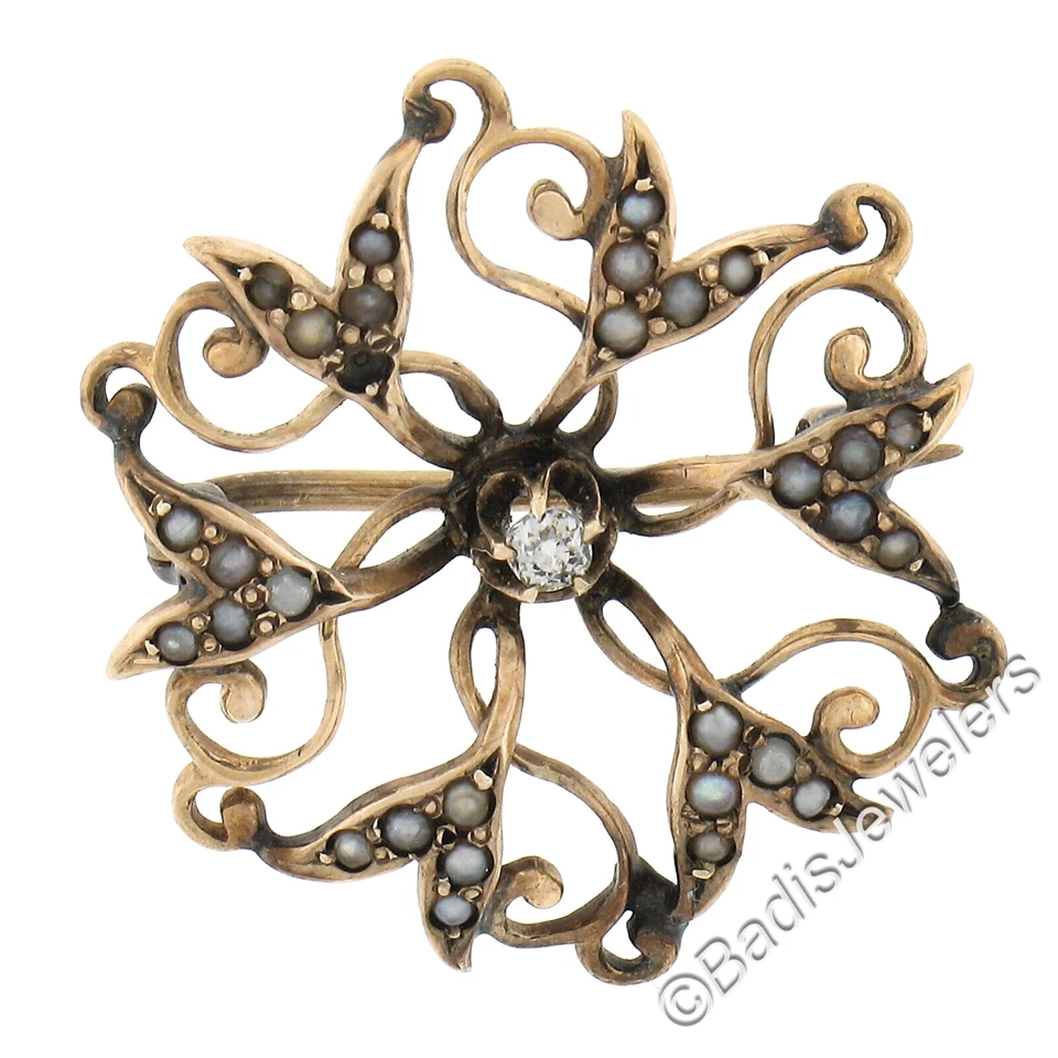 Broche prendedor antiguo victoriano de oro rosado de 9 k con diamantes y perlas semilla de 0,04 quilates Foto 1 de 4