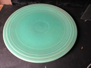 Vintage fiesta HLCo USA RARE Medium Green Lunch/Salad Plate 9 1/2" USA E101 PA - Imagen 1 de 3