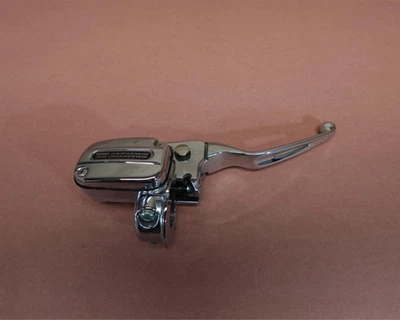 Harley Davidson VRSCSE 2005-2006 V-Rod conjunto de cilindro maestro de freno delantero Foto 1 de 4