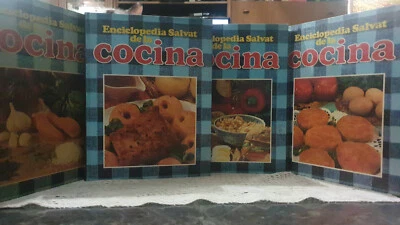 Lote: 4 tomos de la Enciclopedia Salvat de la Cocina (miles de recetas) - Imagen 1 de 4