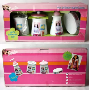 AUTÉNTICO JUEGO DE PORCELANA DE BAÑO BARBIE 2000 4 PIEZAS ¡NUEVO! - Imagen 1 de 7