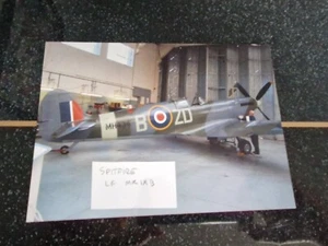 8 x 5 inch PHOTOGRAPH OF A LF SPITFITE MK 1X B AIRCRAFT - Picture 1 of 1
