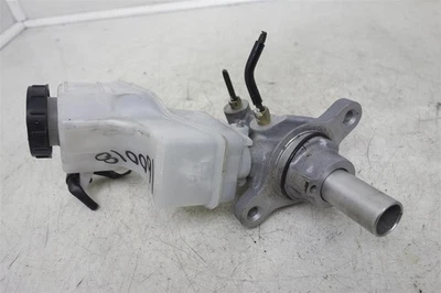 Главный цилиндр тормоза трансмиссии купе Nissan Altima 2008-2011 годов выпуска 46010-Ja00a - Изображение 1 из 3