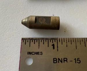 Singer 15-90 Sewing Machine Part (1948) - 125049 Pivot Stud - Picture 1 of 2