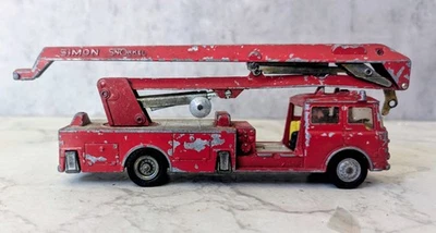 Corgi Major Toys  Fire Engine 'Simon Snorkel' - Restoration Project  - Image 1 of 4