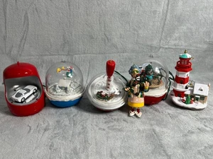 Lot of 6 Hallmark Light String Ornaments 1990s Peanuts Snoopy Corvette Maxine - Picture 1 of 24