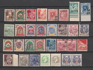 ALGERIE - LOT DE TIMBRES OBLITÉRÉS ET NON OBLITÉRÉS D'ALGÉRIE TAXE SURCHARGES... - Imagen 1 de 1