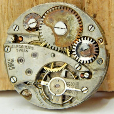 Vintage A. LeCoultre 15j 3 Adj Blancpain 10 1/2 lignes open-faced watch movement - Image 1 of 4