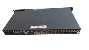 Commutateur réseau 32 ports Schneider Electronics APC avec port 4 Lan testé sans bloc d'alimentation - Photo 1/5