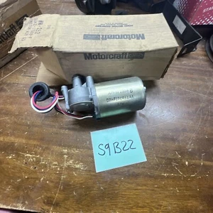 FORD D0KZ-17508-F / D0KZ17508F (NEW IN BOX) - Picture 1 of 3