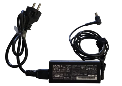 Netzteil Sony VGP-AC19V49 (Delta ADP-65 UH B) 19.5V Vaio Ladegerät - Bild 1 von 3