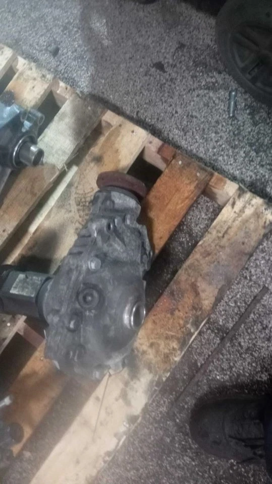 Transmisión automática delantera Carrier Coupé AWD compatible con BMW 335i 385484 07-13 Foto 1 de 1