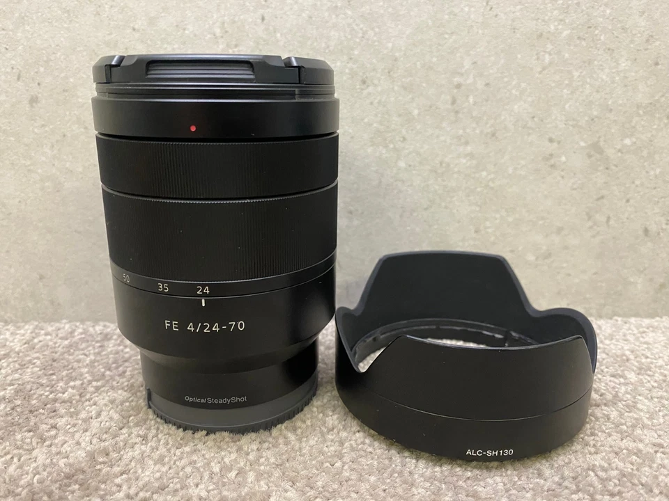 Sony 24-70mm F/4 Vario-Tessar T* FE Zoom Lens Zeiss ZA OSS - image 1 of 4