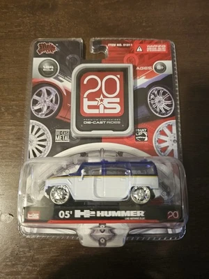 20 TIS 05 H2 Hummer white and purple 1:64 Scale Die-Cast Metal Item #01011. - Image 1 of 3