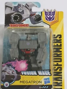 MEGATRON Fusion Mace 3"- 8cm ACTIONFIGUR TRANSFORMERS CYBERVERSE E1895 - Bild 1 von 2