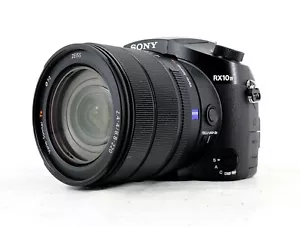 Sony Cyber-shot DSC-RX10 IV 20,1 MP DSC-RX10M4 fotocamera digitale - Foto 1 di 7