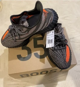 ADIDAS YEEZY BOOST 350 V2 LOW CARBON BELUGA SIZE US 10 GREY CARBEL/STEGRY - Picture 1 of 8