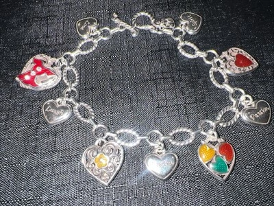 Pulsera Brighton Charm "CORAZÓN DE ESPERANZA" Vestido Rojo Acentos Cristal Triple Eslabón 7" Foto 1 de 4