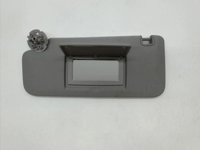 Viseira solar para motorista Chevrolet Trax 2017-2018 espelho esquerdo cinza escuro RRQE1 - Imagem 1 de 4