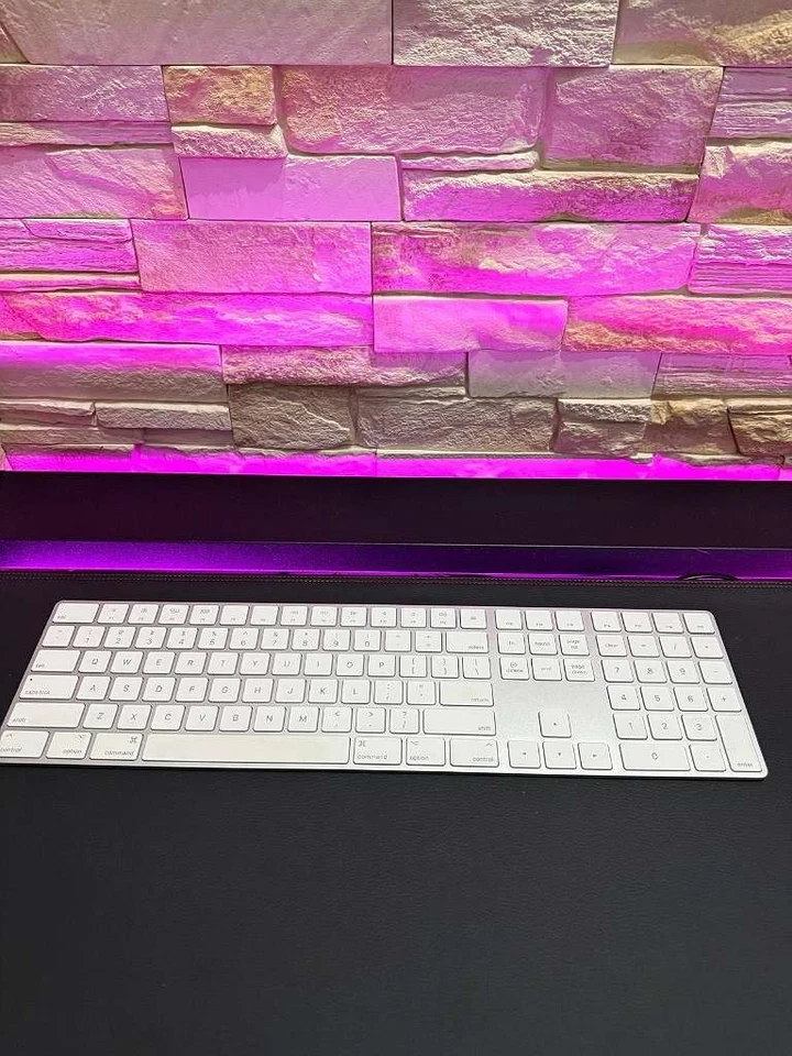 Apple Magic A1843 Tastatur Keyboard|QWERTY|Ziffernblock|Weiß|GARANTIE - Bild 1 von 1