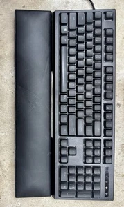 RAZER ORNATA CHROMA W/ WRIST PAD RZ03-0204 - Bild 1 von 3