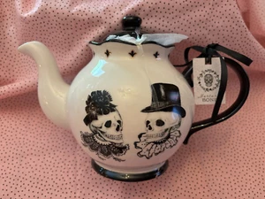 Potters Studio Skulls Teapot Halloween Mr & Mrs Skeleton Mortar & Bone NEW - Picture 1 of 6