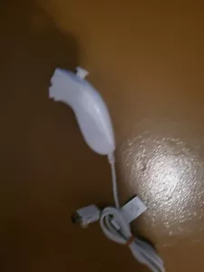 Nintendo Wii Nunchuck White Used - Bild 1 von 4