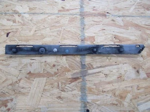Pontiac GTO LS1 LS2 2004-2006 FABRICANTE DE EQUIPOS ORIGINALES guía de montaje parachoques trasero controlador LH 2C12 - Imagen 1 de 3