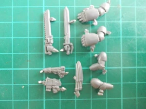 Horus Hersey - MK4 Space Marine weapons upgrade set - 30k / 40k bits - Picture 1 of 1