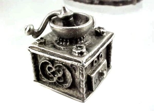 Vintage Beau Sterling Silver Movable COFFEE GRINDER Charm - Picture 1 of 3